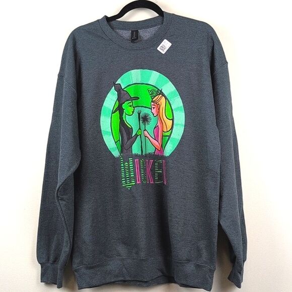 Gildan Softstyle Midweight Wicked Glinda & Elphaba Graphic LS Sweatshirt Unisex - Picture 1 of 8